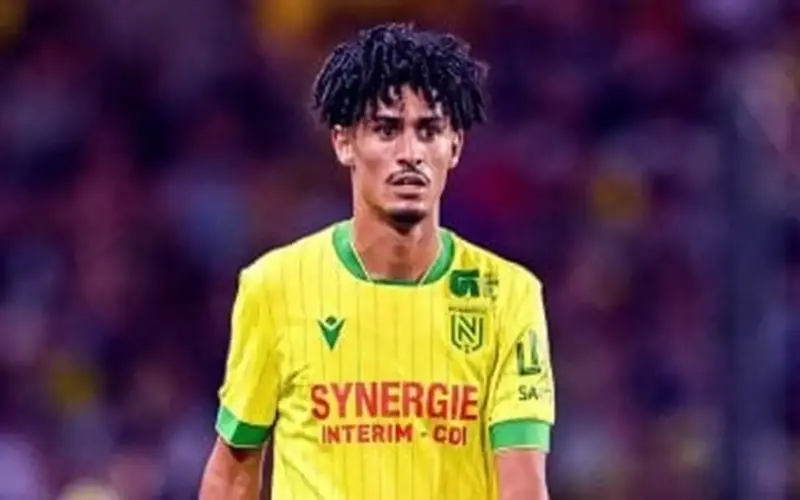 الأهلي يفتح خط مفاوضات مع نانت الفرنسي لضم ياسين بن حطاب